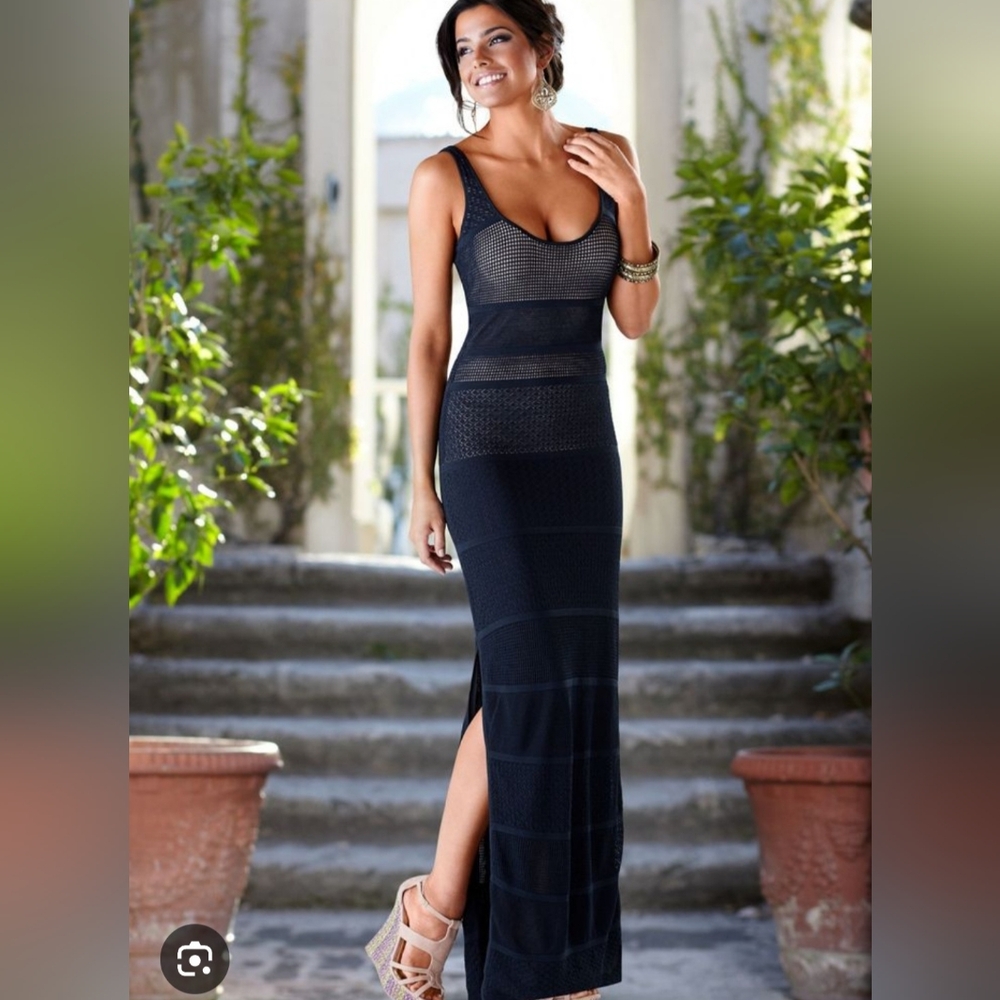VENUS Black Asymmetrical Slit Maxi Dress